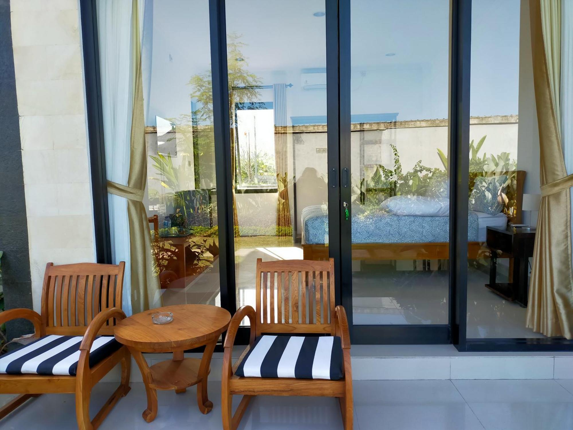 Limun Guesthouse Amlapura Ngoại thất bức ảnh