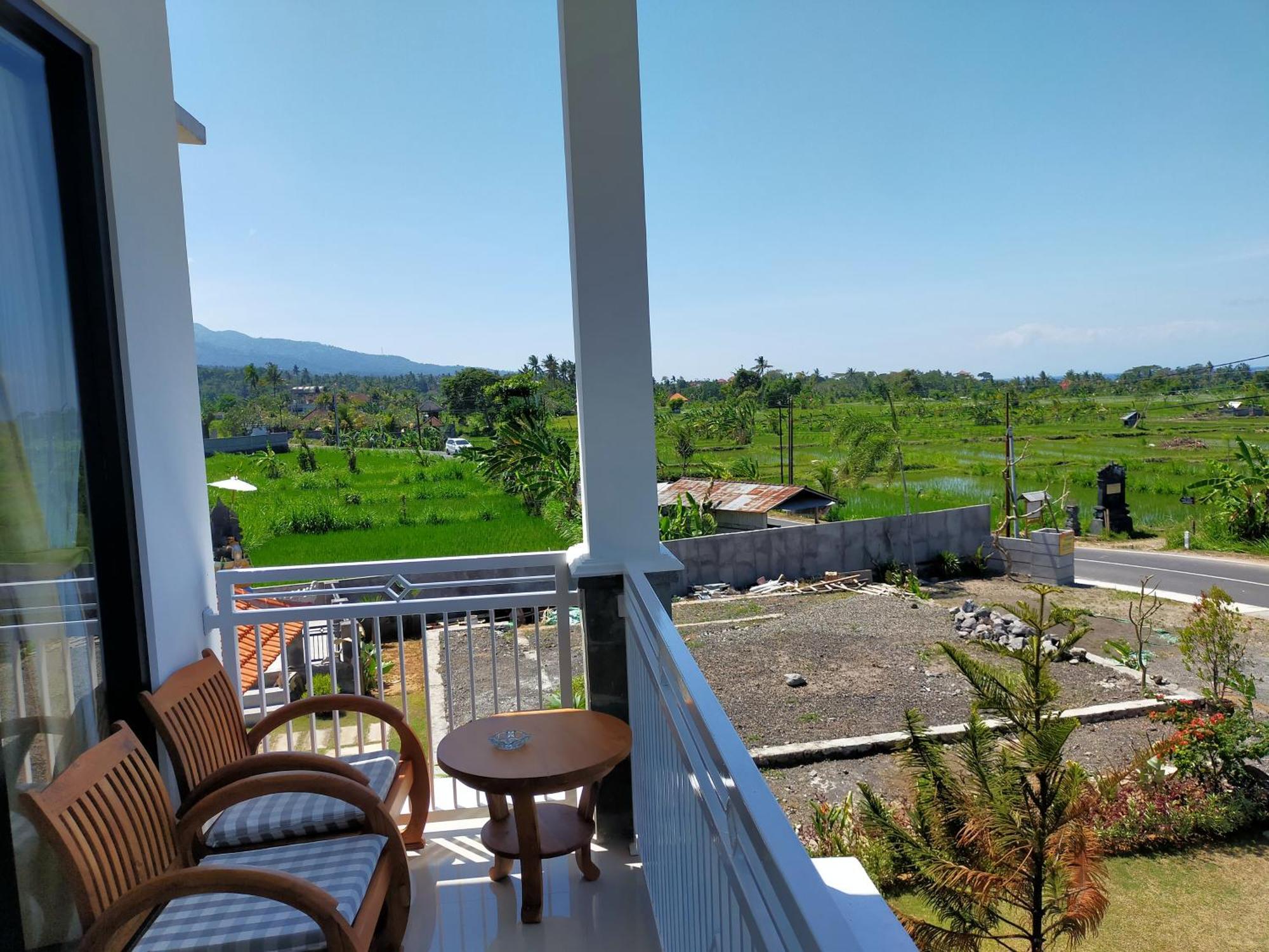 Limun Guesthouse Amlapura Phòng bức ảnh